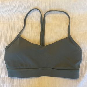 BLUE LULULEMON SPORTS BRA